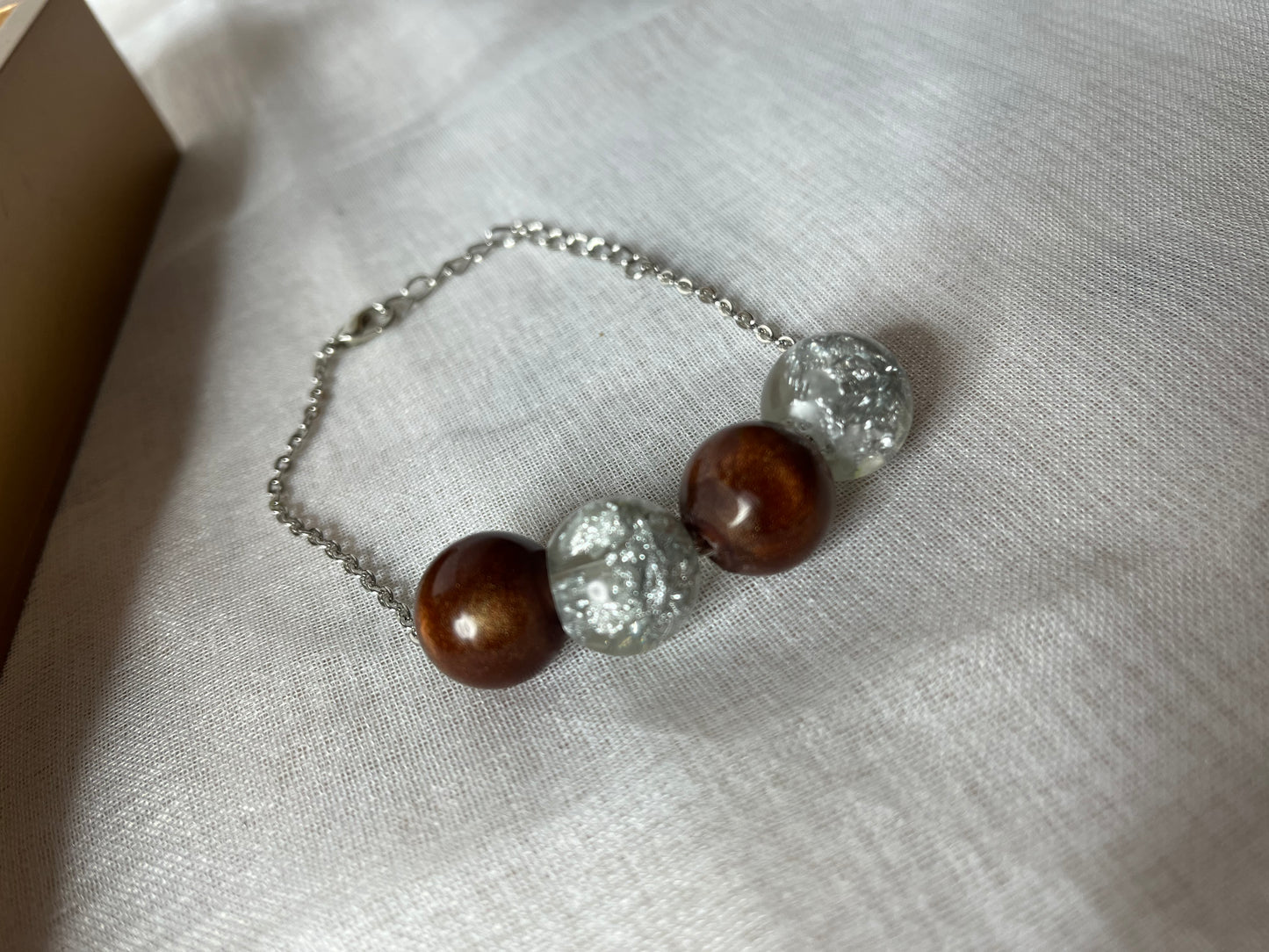 Bracelet  perles en résine epoxy